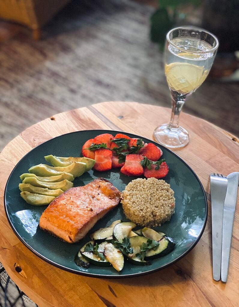 Allez, on t’explique d’où vient le nom « sentiers et saveurs »