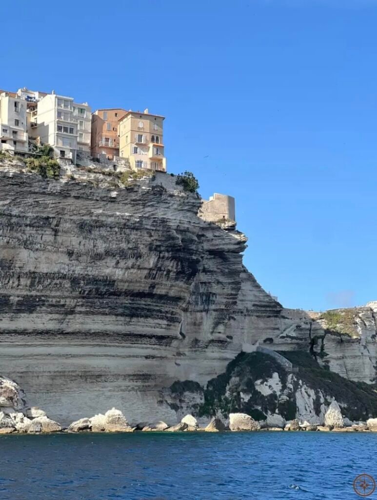 SentiersSaveursBonifacioVoyageHarmonie_Maisons