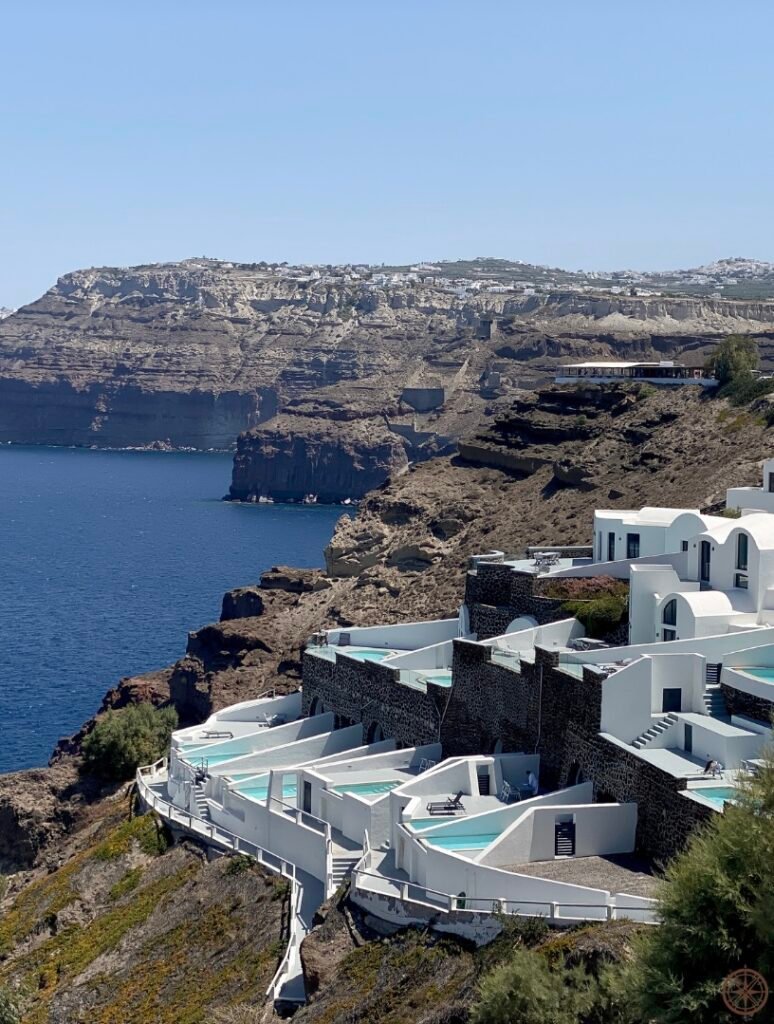 SantorinVoyageHarmonie_VillageOIASentiersSaveurs