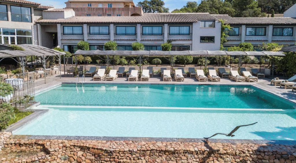 SentiersetsaveursHotelBelvedere