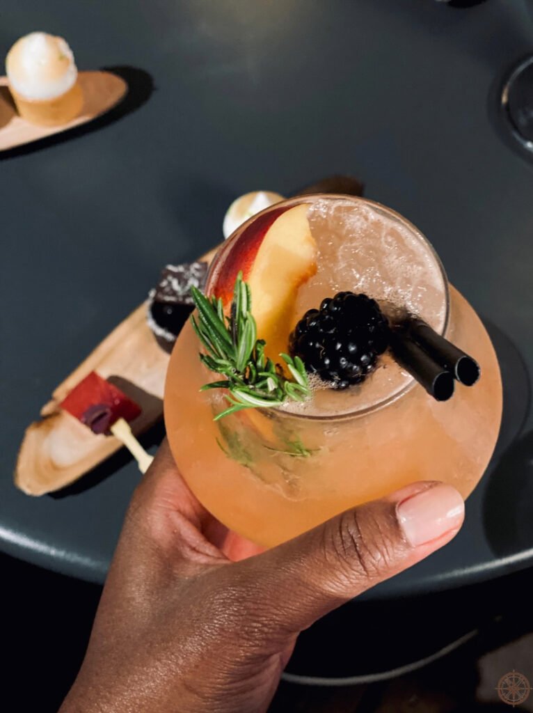 sentiersetsaveurs_Accueil_CocktailBordeaux2